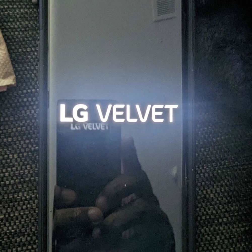 LG Velvet